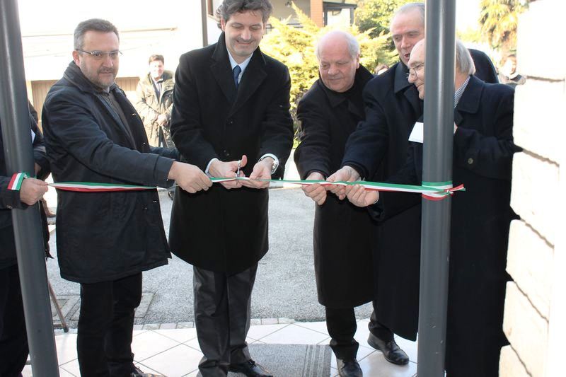 tl_files/immagini/gruppi/carita/inaug cda6.jpg